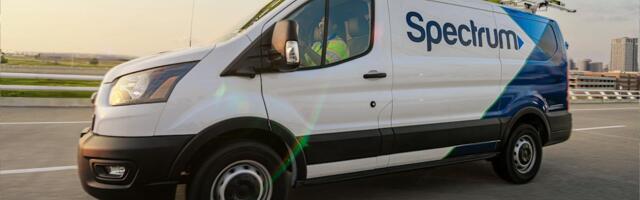 FCC approves the merger of cable giants Cox and Charter