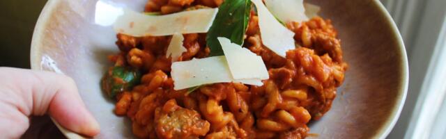I made the Pioneer Woman's one-pan sausage pasta. It's my new go-to weeknight meal.