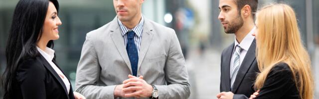 7 signs someone is a narcissist pretending to be humble, according to psychologists