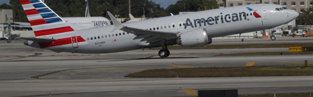 American Airlines Flights Resume After Being Grounded by System Outage
