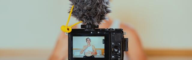 Social Media Influencing: Side Hustle or Full-Time Job? Social Media Influencing: Side Hustle or Full-Time Job?