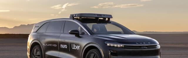 Uber's latest robotaxi plan involves 20,000 Lucid EVs