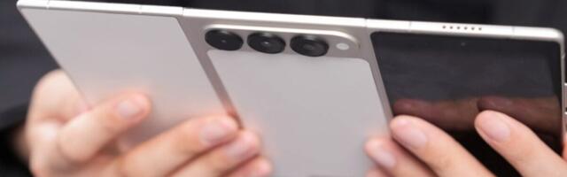 This ‘G’ Tri-Fold Phone Bends in Ways That Make Me Uncomfortable