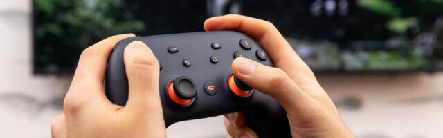 Remember Google Stadia? Steam finally made its gamepad worth rescuing
