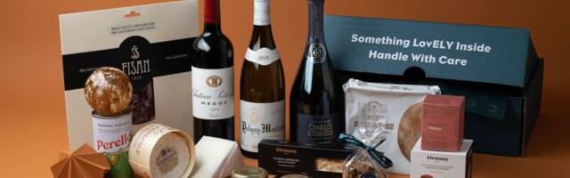 A LovELY Christmas – Luxury Gifts from ELY