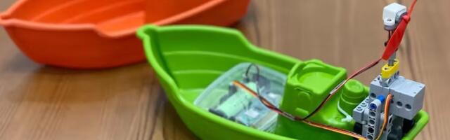 Raspberry Pi Pico W captains toy boat via Wi-Fi, with Wukong2040