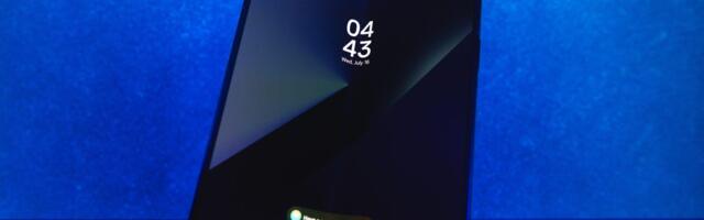 CNET Survey: 64% of People Still Don't Want a Foldable Smartphone