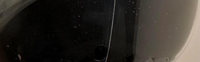 Handful of Apple Vision Pro Units Develop Identical Crack in Front Glass
