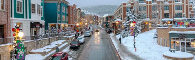 I've visited all 50 states. There are 7 cozy cities I always tell people to visit during the winter months.