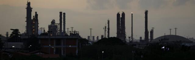 Here are the countries with the most oil reserves, and where Venezuela ranks