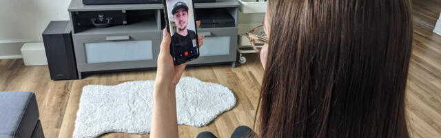 Google Messages takes first step towards RCS video calls