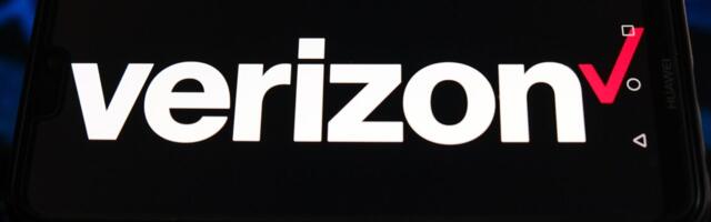 Verizon tries to get out of merger condition requiring it to unlock phones