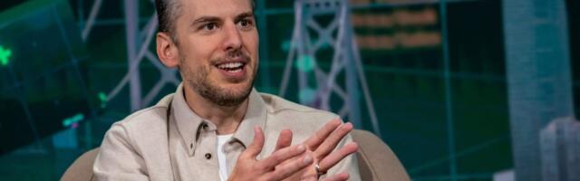 Anthropic exec's message to parents of college grads: Know you're not alone, and the jobs market won't be uncertain forever