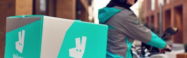 Deliveroo moves to 100 more towns, doubles dark kitchens