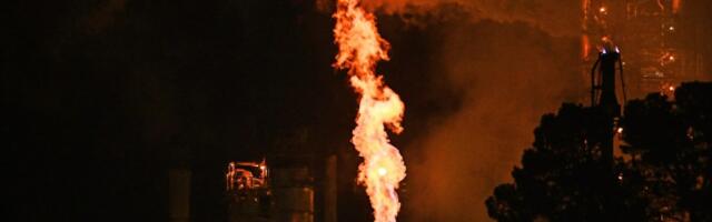 Flaring at the Martinez refinery Friday night