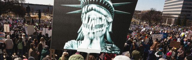 Protesting Tips: What to Bring, How to Act, How to Stay Safe