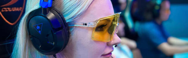 Deal: I bought the Kreedom Phoenix Shield Gaming Glasses for just $8.99!