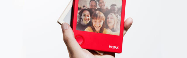 This fridge-friendly E Ink photo frame might be the answer to your bloated camera roll