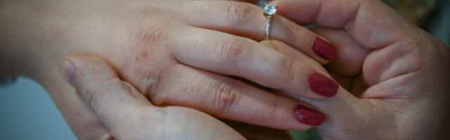 Expensive gold is changing how people buy engagement rings