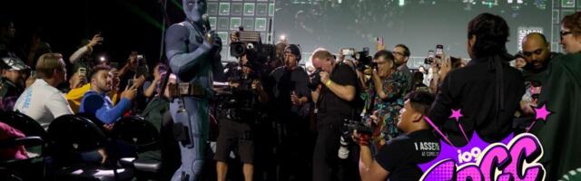 Yes, That Was Ryan Reynolds As Deadpool on the Floor at Comic-Con