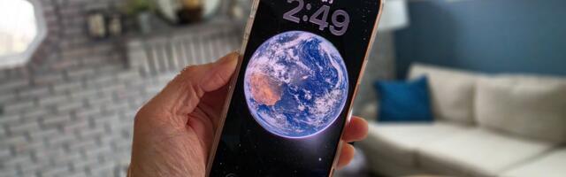 I turned the Artemis II mission's most stunning Earth photo into an iPhone wallpaper — but I needed a little help from AI