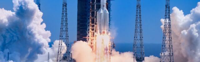Taking These 50 Objects Out of Orbit Would Cut Danger From Space Junk in Half
