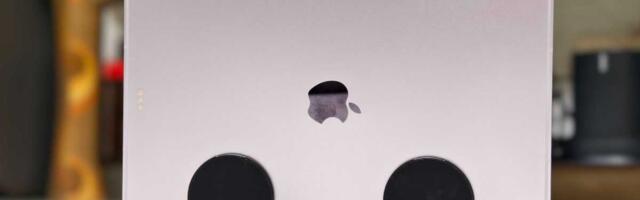 How a $30 accessory made my iPad Air perfect for travel and streaming