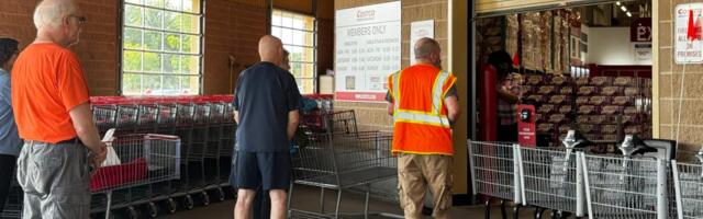 Costco is getting a traffic boost from opening early for executive members