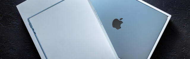 Does A MacBook Pro Last Longer Than A MacBook Air?