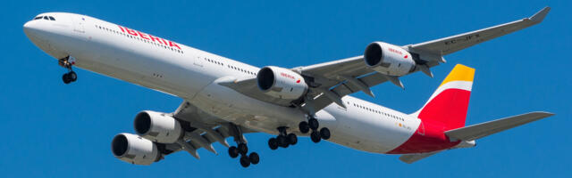 Why The Airbus A340 Commercial Jet Has Such Tiny Engines
