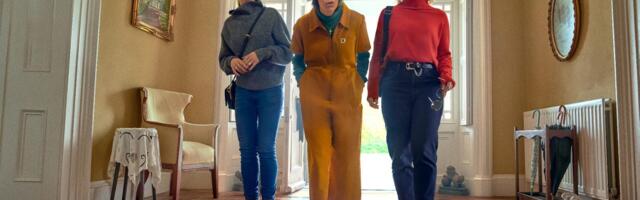 56 of the Best TV Shows on Netflix That Will Keep You Entertained