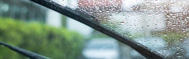 Is WD-40 Safe For Wiper Blades, Or Will It Ruin Them?