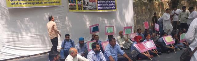 BluSmart Drivers Stage Protest Over Unpaid Salaries, Abrupt Job Losses