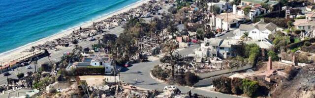Gov. Newsom orders Coastal Commission to cease ‘erroneous’ guidance on Palisades rebuilding