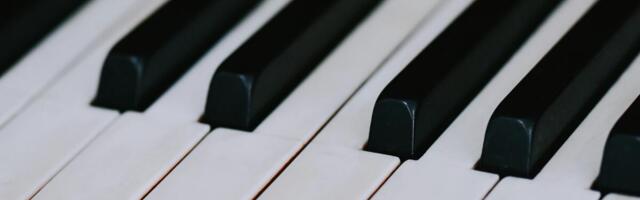 Learn piano for $80 with this 5-year flowkey subscription