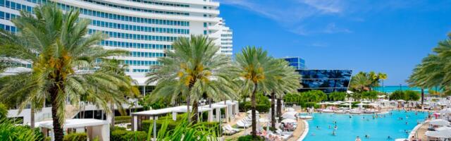 I spent $900 for a night at Miami Beach's Fontainebleau. The luxury stay was worth the price tag.