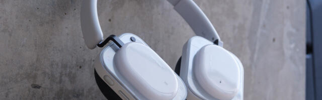 I finally tried Nothing Headphones for the first time, and I don’t want to go back