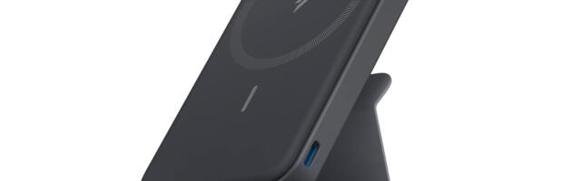 Amazon Shoppers Rush for Anker 622 MagGo Foldable Battery at the Best Price of the Year