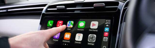 Why Does CarPlay Keep Disconnecting Randomly? (And Fixes To Try)