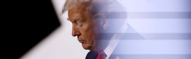 Trump Signs Executive Order That Threatens to Punish States for Passing AI Laws