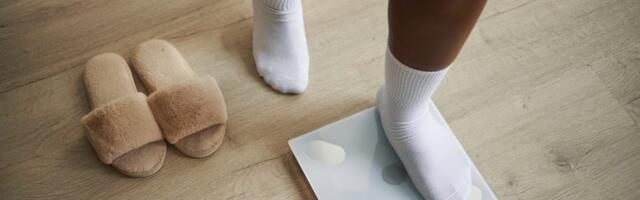 This Is the Best Time of Day to Weigh Yourself on a Scale