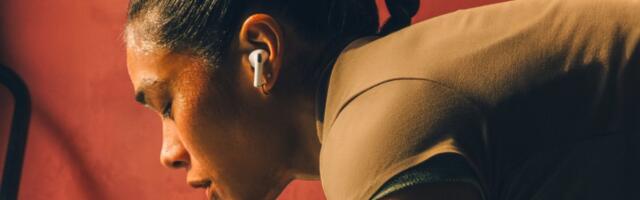 AirPods Ultra are coming with cameras for Siri