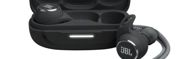 These JBL wireless earbuds are usually $150 — today they’re $40