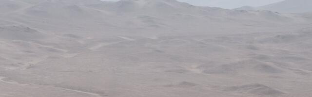 Curiosity rover snaps breathtaking photos of the Martian landscape