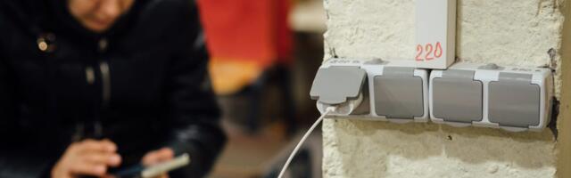 Ukraine's battle-hardened cities show how they've prepared for total blackouts from Russian energy strikes