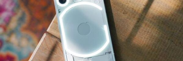 Nothing Phone (2) Looks Refined in the All the Right Ways