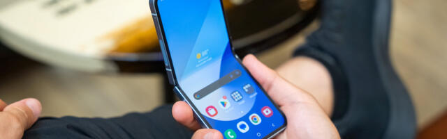 Apple’s first foldable may not be a Galaxy Z Flip rival after all