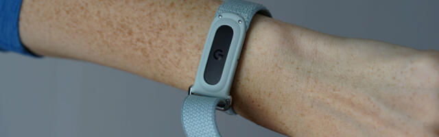 Google’s Fitbit Air makes a strong case for minimalism and ditching your smartwatch