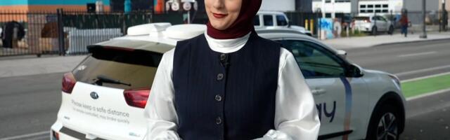 This Rental Car Comes to You — Without a Driver video