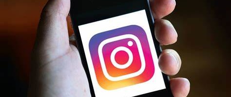 Here’s How You Can Post a GIF on Instagram
